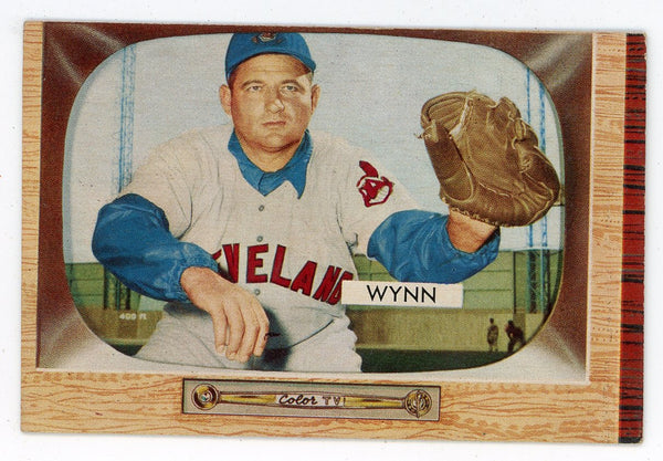 Early Wynn 1955 Color TV Card #38