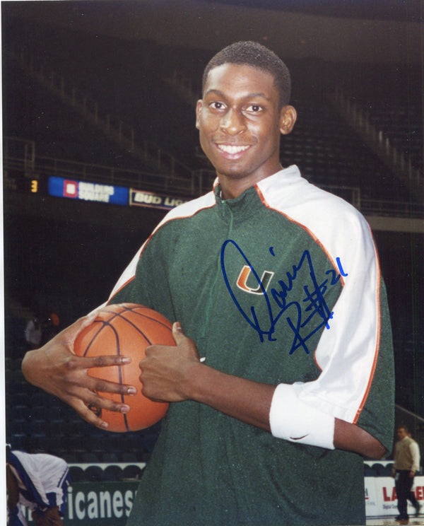 Darius Rice Autographed 8x10 Basketball Photo