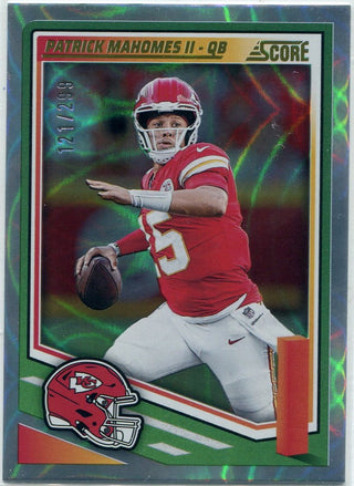 Patrick Mahomes II 2025 Panini Score Circular Holo Card #100 121/299