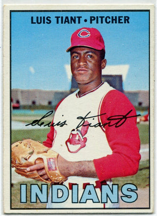 Luis Tiant 1967 Topps Card #377