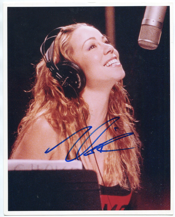 Mariah Carey Autographed 8x10 Photo
