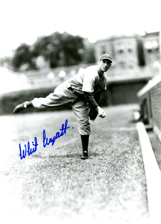 Whit Wyatt Autographed/Signed 8x10 Photo