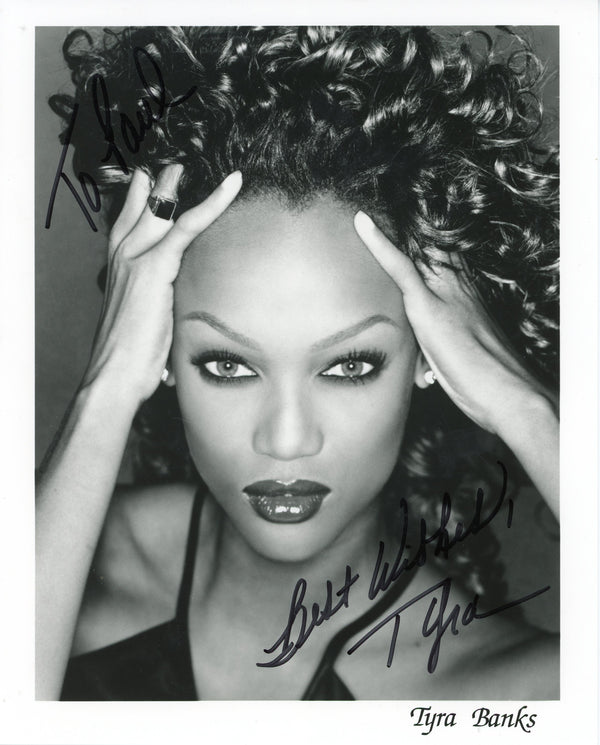 Tyra Banks Autographed 8x10 Celebrity Photo