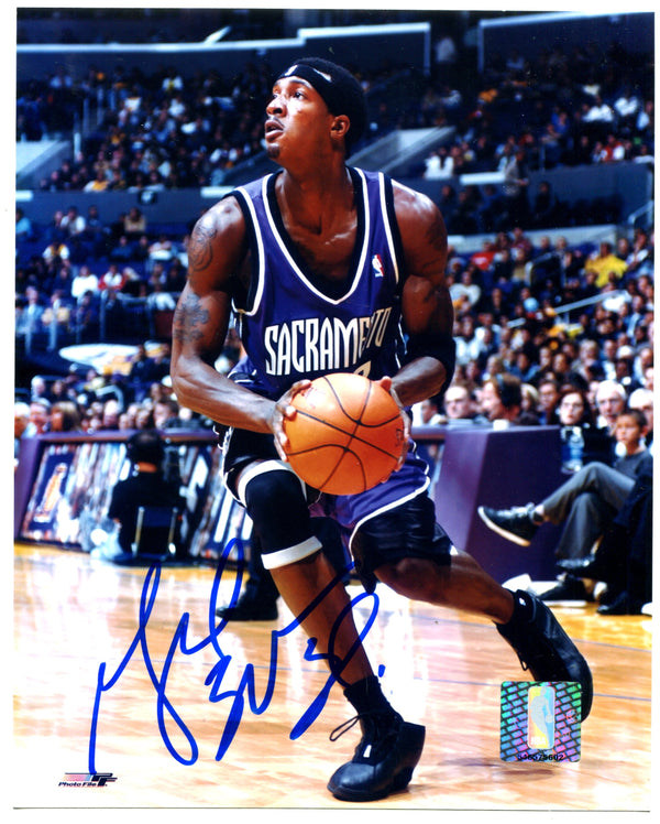 Gerald Wallace Autographed 8x10 Photo