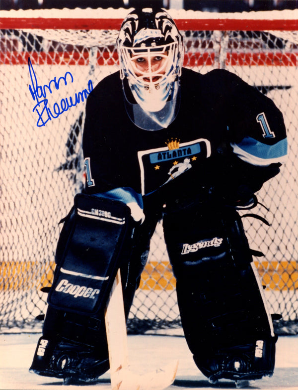 Manon Rhéaume Autographed 8X10 Photo