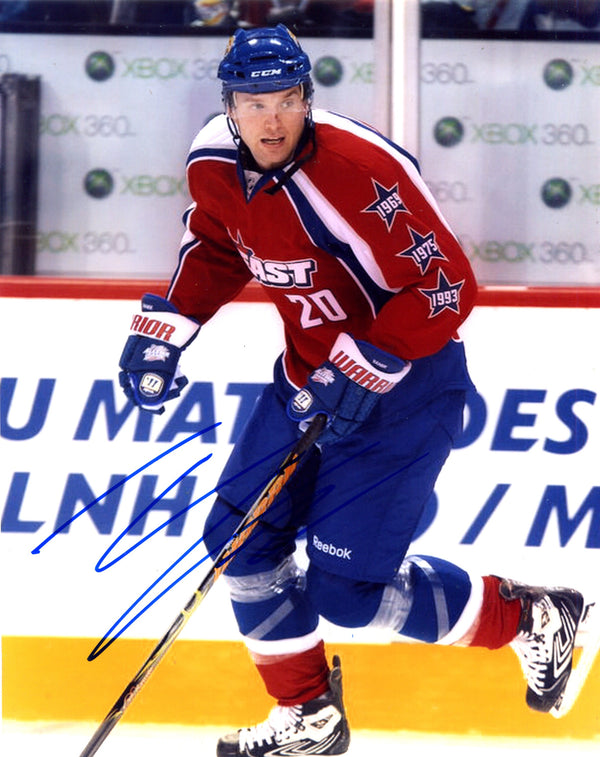 Thomas Vanek Autographed 8X10 Photo