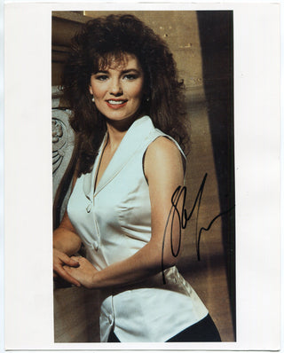 Shania Twain Autographed 8x10 Photo