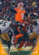 2025 Panini Luminance NFL Trading Card Hobby Box