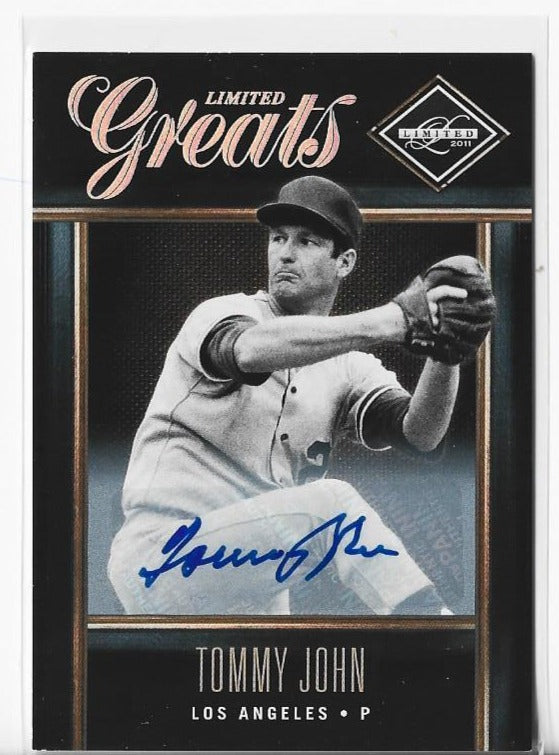 Tommy John 2012 Panini Limited Greats #25 (156/299) Autograph