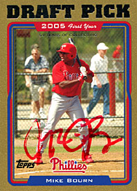 Mike Bourn Autographed 2005 Topps No.686 0732 of 2005 Phillies Baseball Card