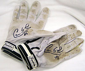 Carlos Lee Houston Astros Autographed / Signed 2007 Game Used Grey Batting Gloves