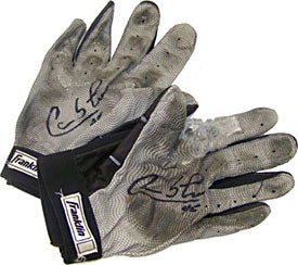 Carlos Lee Autographed / Signed 2007 Game Used Houston Astros Black Batting Gloves
