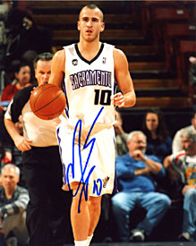 Sergio Rodriguez Autographed / Signed Sacramento Kings 8x10 Photo