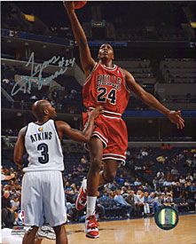 Tyrus Thomas Autographed/Signed Layup with the Bulls 8x10 Photo