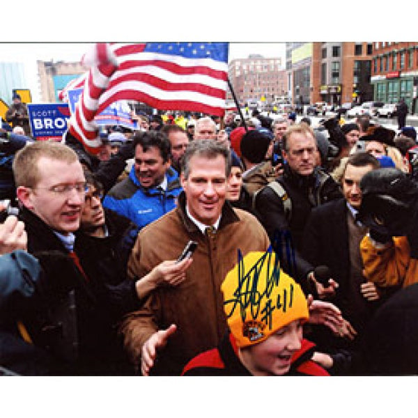 Scott Brown Autographed / Signed 8x10 Photo