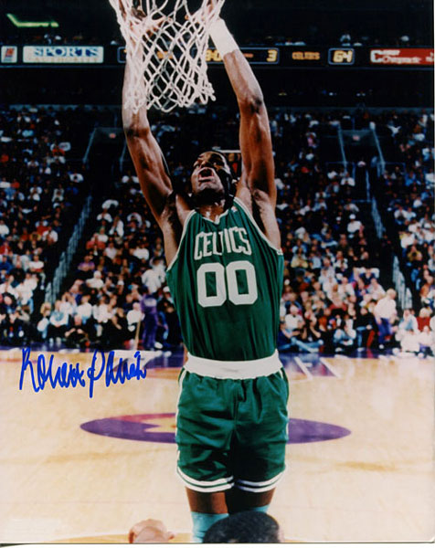 Robert Parish Autographed / Signed Boston Celtics 8x10 Photo