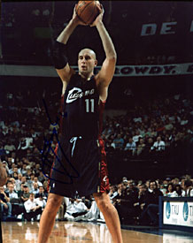 Zydrunas Ilgauskas Autographed / Signed Cleveland Cavaliers 8x10 Photo