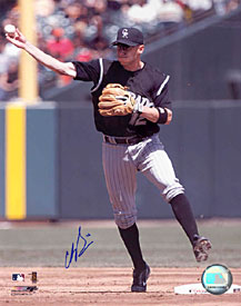 Clint Barnes Signed / Autographed Fielding Chicago Whitesox 8x10 Photo