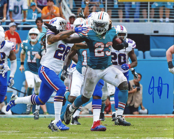 Jay Ajayi Autographed Breaking a Tackle 8x10 Photo 