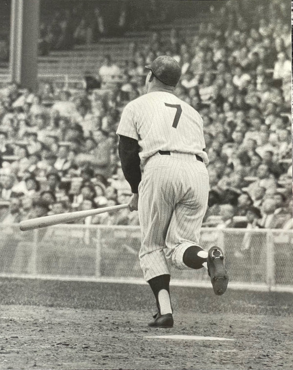 Mickey Mantle Unsigned 8x10 Baseball Photo
