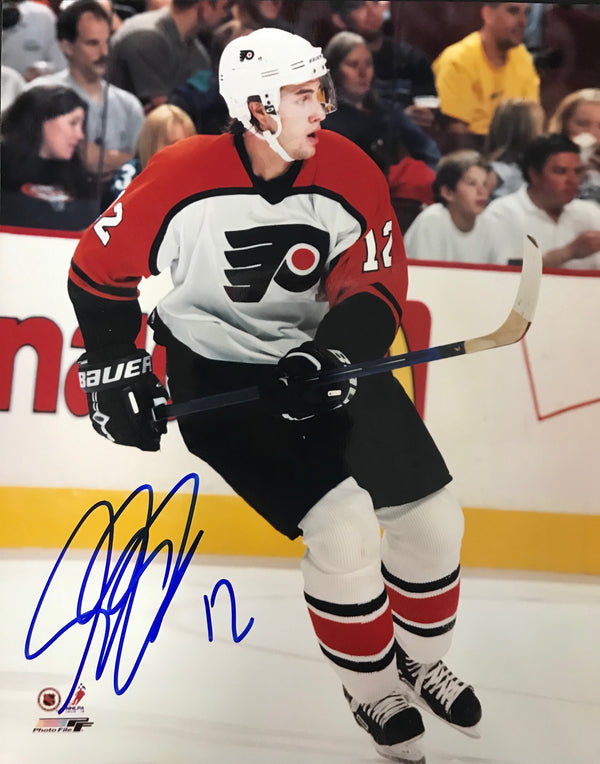 Simon Gagne Autographed 8x10 Photo Philadelphia Flyers