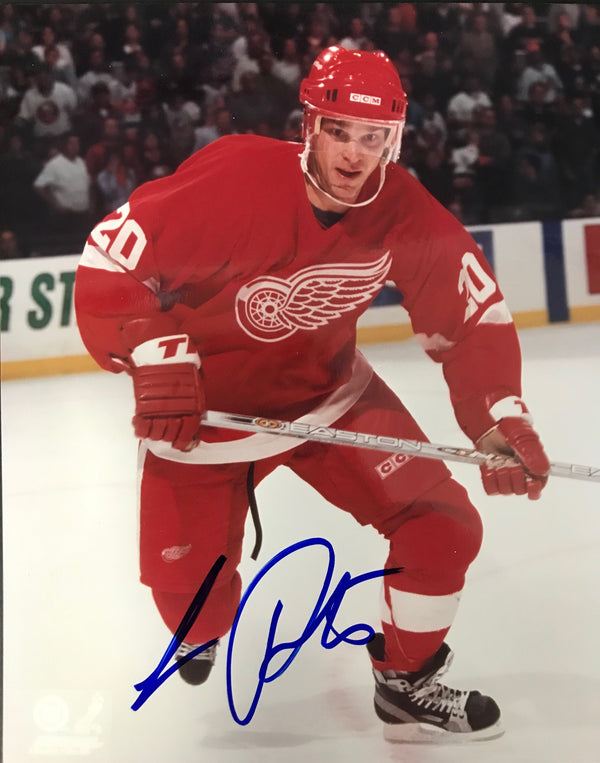 Luc Robitaille  Autographed 8x10 Photo Detroit Red Wings