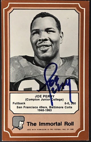 Joe Perry Autographed 1974 Fleer Immortal Roll Football Card #39