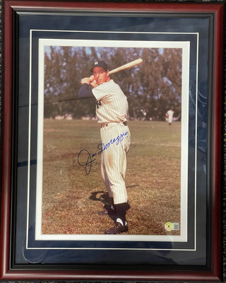Joe DiMaggio Autographed 11x14 Framed Baseball Photo (Beckett)