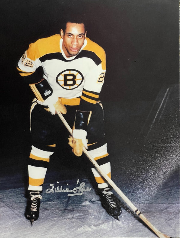 Willie O'Ree Autographed Boston Bruins 8x10 Hockey Photo (Beckett)