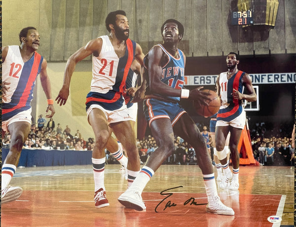 Earl Monroe Autographed 16x20 Basketball Photo (PSA)
