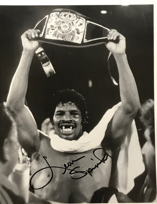 Leon Spinks Autographed 8x10 Black & White Boxing Photo