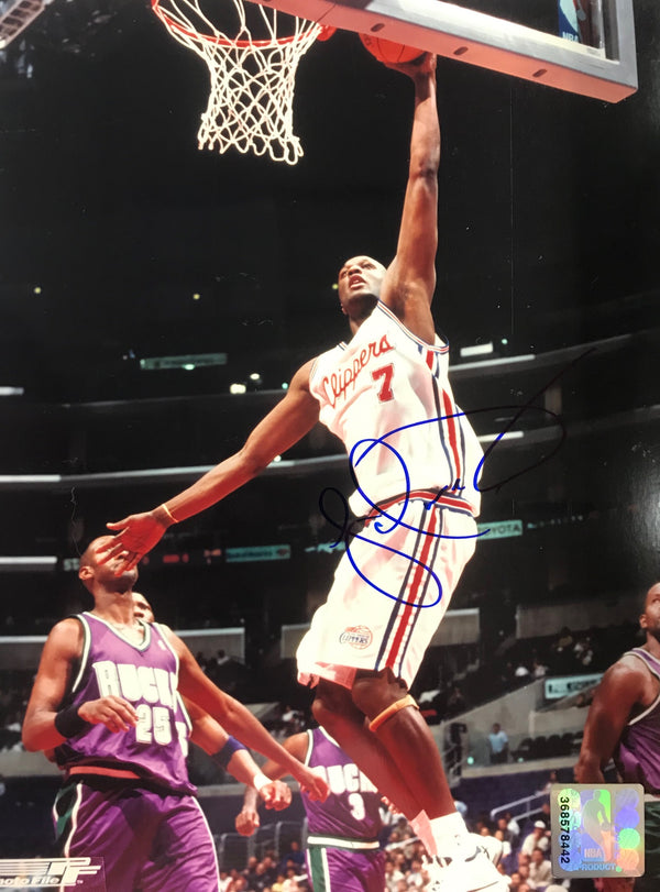 Lamar Odom Autographed 8x10 Basketball Photo