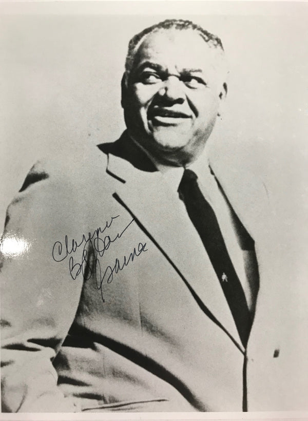 Clarence Big House Gaines Autographed Black & White 8x10 Basketball Photo