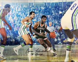 Oscar Robertson "71 Champs" Autographed 16x20 Stretched Canvas