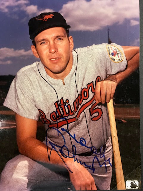 Brooks Robinson Autographed 8x10 Baseball Photo