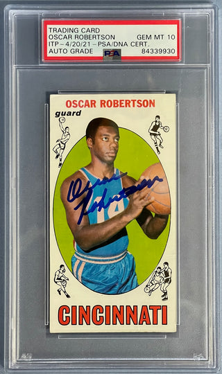 Oscar Robertson 1969-70 Topps Autographed Card (PSA)