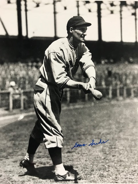Gus Suhr Autographed Black & White 8x10 Baseball Photo