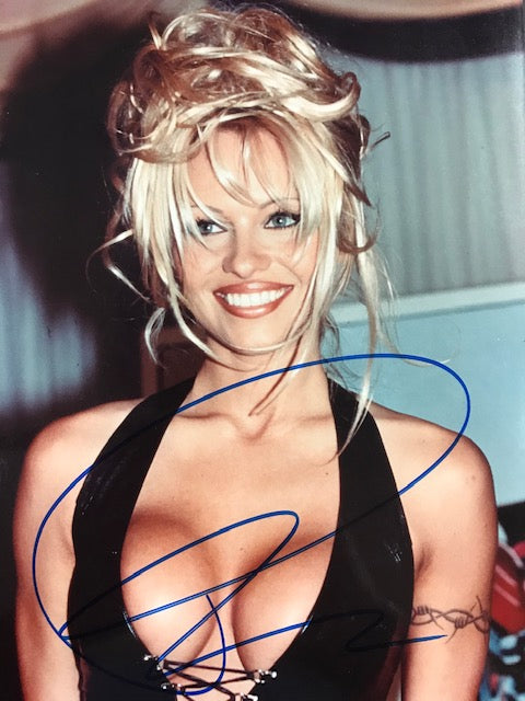 Pamela Anderson Signed 8x10 Celebrity Photo