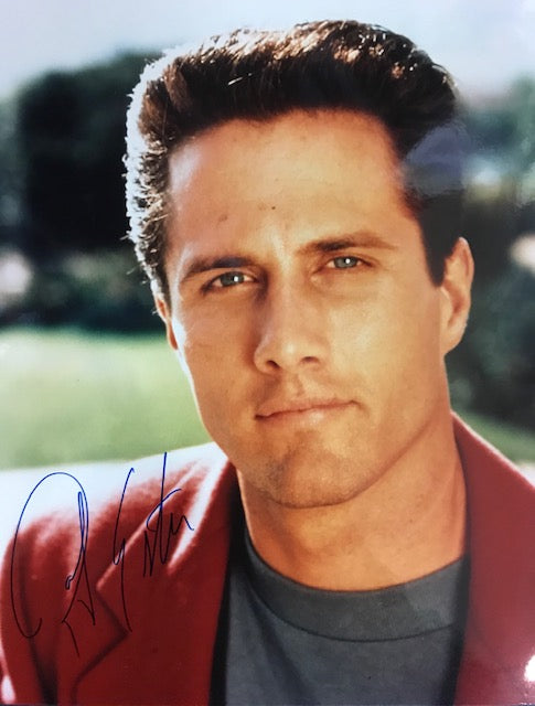 Rob Estes Autographed 8x10 Celebrity Photo