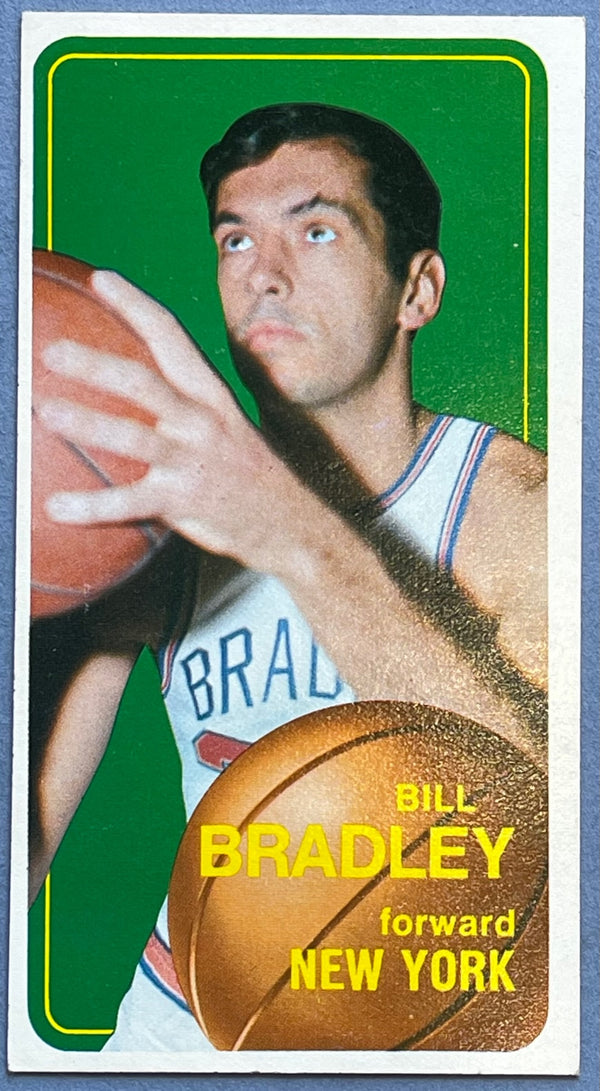 Bill Bradley Unsigned 1970-1971 Topps #7 Card
