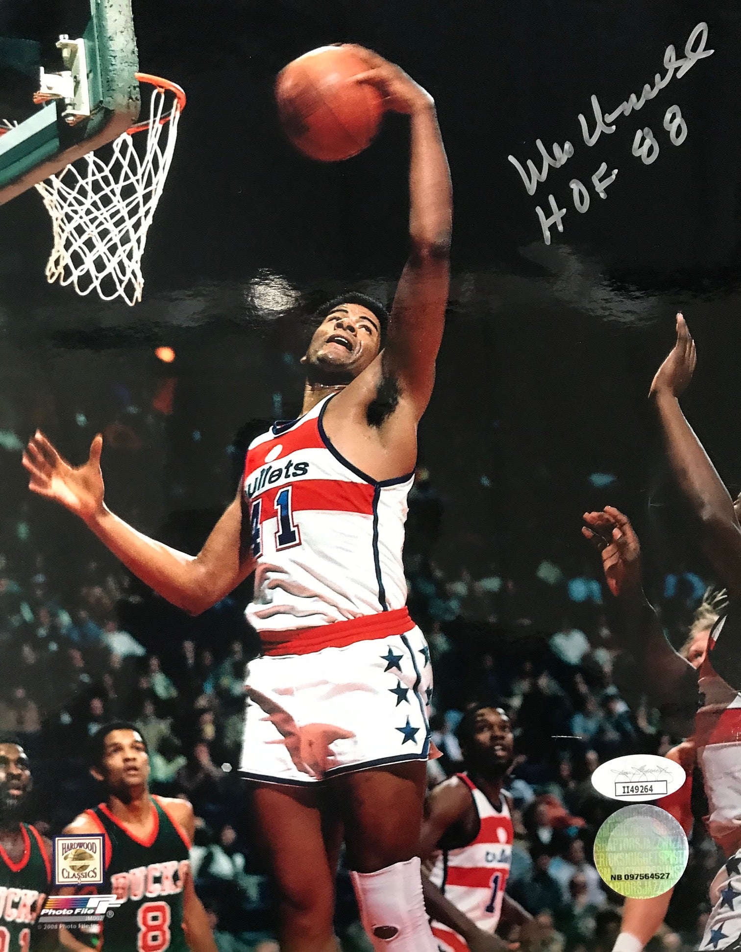 Wes Unseld Autographed Washington Bullets 8x10 Photo (JSA) | Hollywood ...