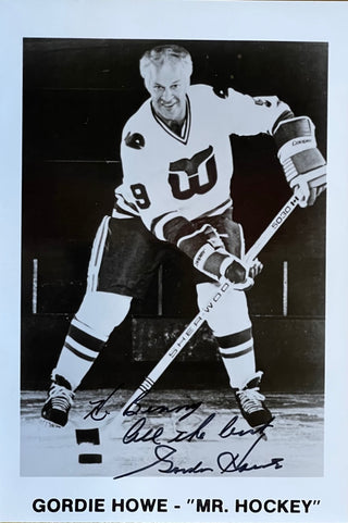 Gordie Howe Autographed 4x6 Black and White Hockey Photo