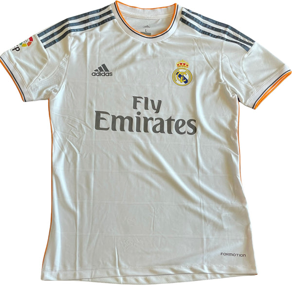 Karim Benzama Autographed Real Madrid 2016/17 Home Kit (BVG)
