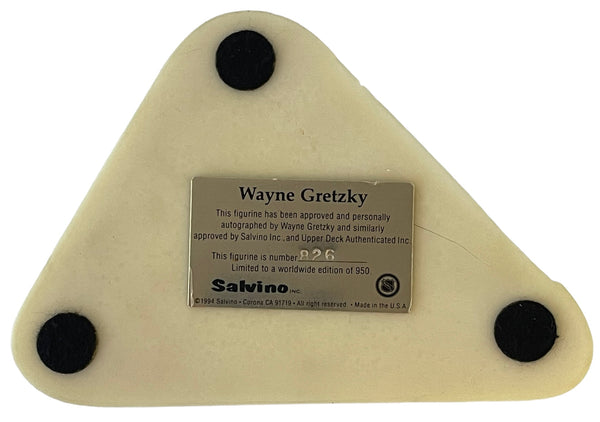 Wayne Gretzky autographed RARE Salvino Figurine #826/950 (Upper Deck)