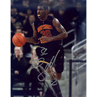 O. J. Mayo Autographed / Signed Basketball 8x10 Photo