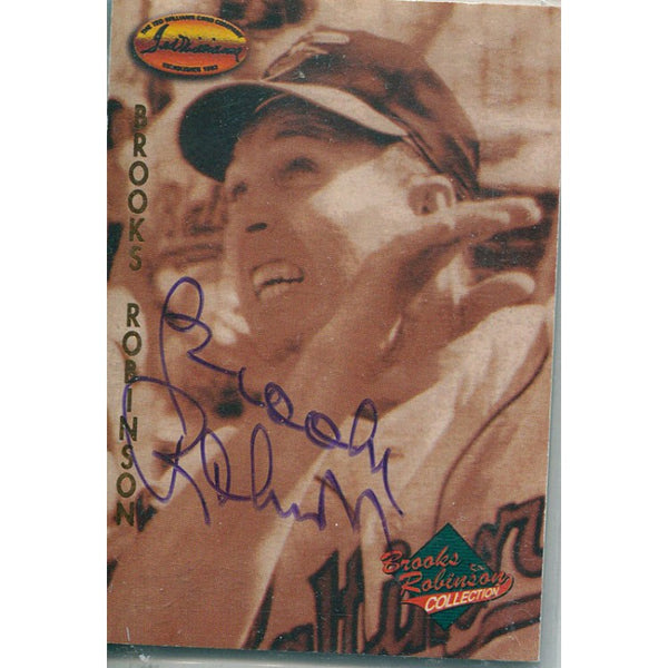 Brooks Robinson Autographed Baseball Card