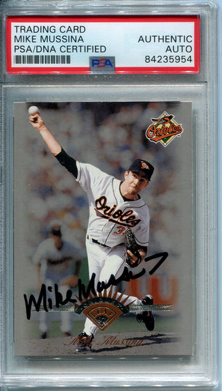 Mike Mussina 1992 Leaf #13 Autographed (PSA Auth) Card