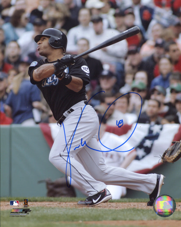 Vernon Wells Autographed Toronto Blue Jays 8x10 Photo
