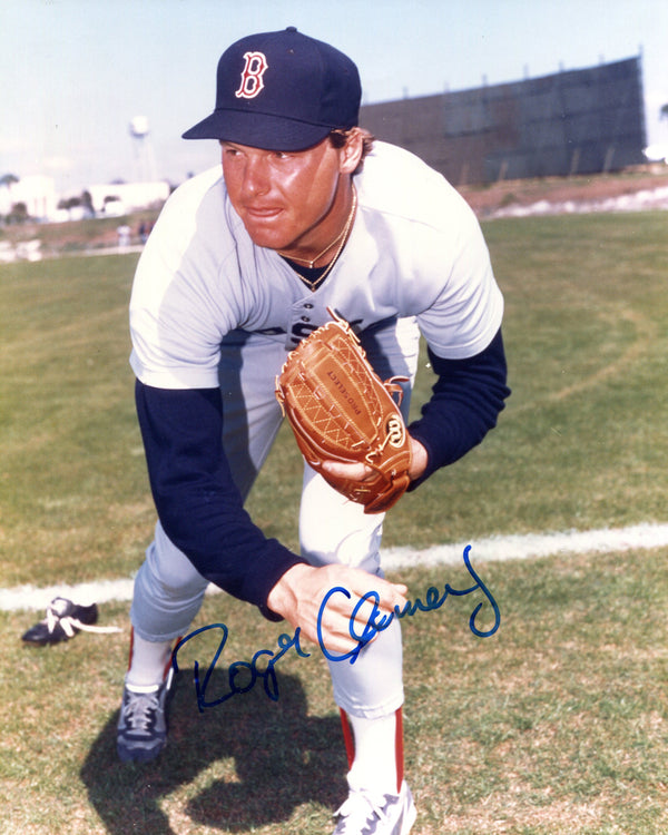 Roger Clemens Autographed / Signed 8x10 Photo 1