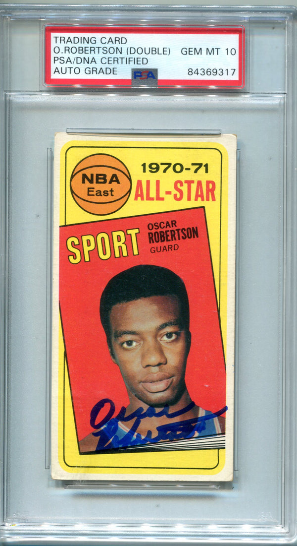 Oscar Robertson Autographed 1970-71 Topps Card #114 PSA Auto Gem MT 10